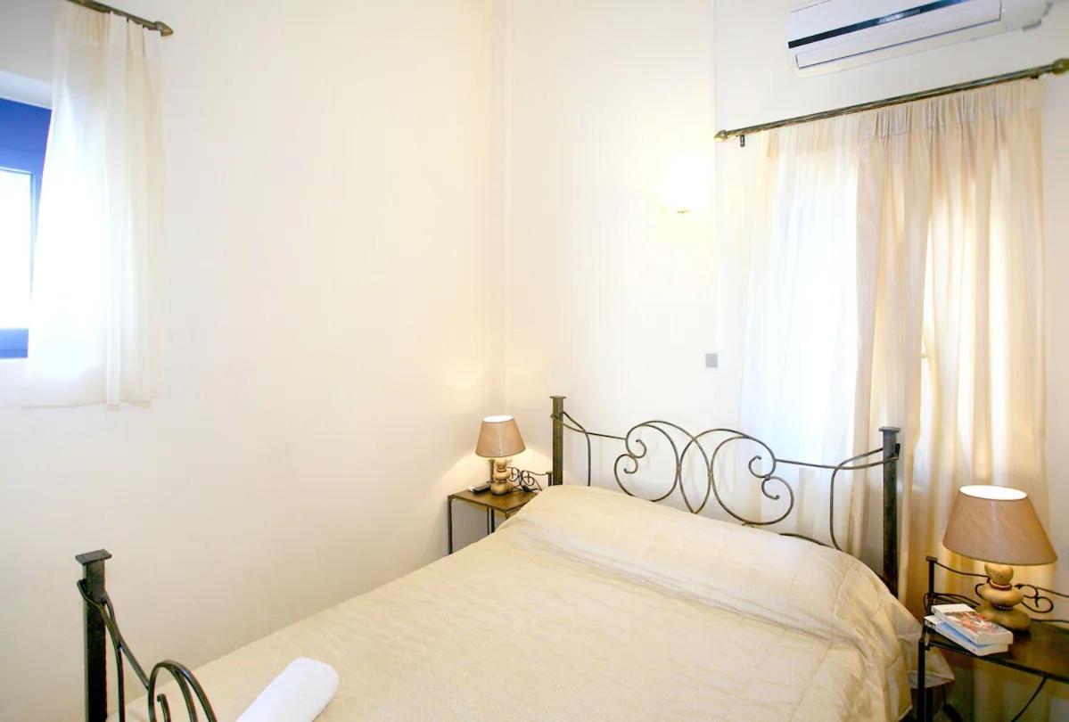 On The Beach Apartments Khora Sfakion Bagian luar foto
